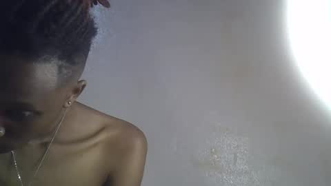 Snapshot of sweetypussy01 chatting on October 9, 7:19 pm sweetypussy01 online show from October 9, 7:19 pm