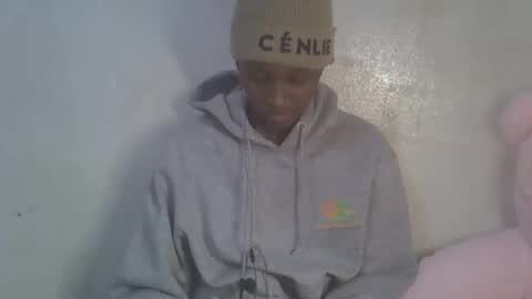 Snapshot of sweetypussy01 chatting on October 27, 6:19 pm sweetypussy01 online show from October 27, 6:19 pm