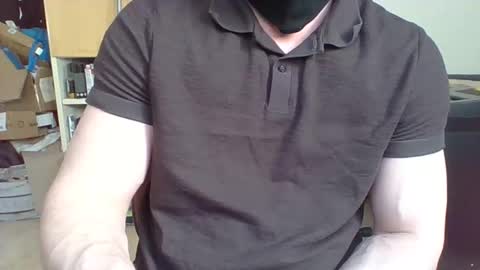 Tom98 online show from April 6, 2:40 pm