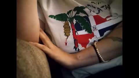 swollenclitneedsdad online show from October 26, 6:25 am