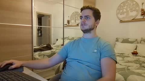 syl092 online show from November 19, 6:28 pm