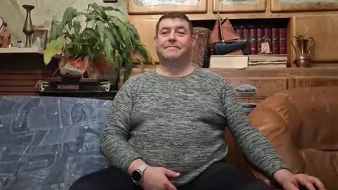 sympa_trique online show from November 9, 6:10 pm