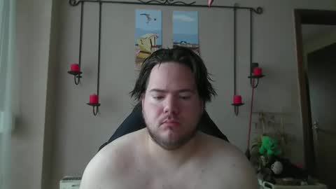 sympon1e online show from December 3, 9:54 am