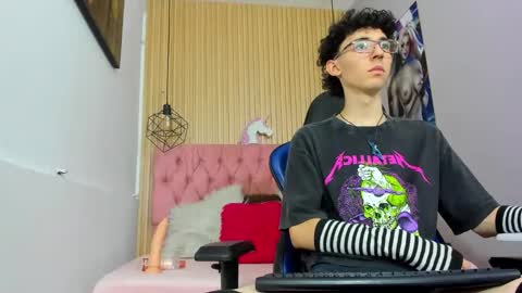 Syriussz online show from February 15, 7:23 pm