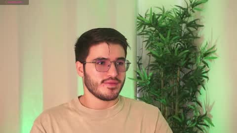 t0ny_wylie online show from April 13, 3:05 pm