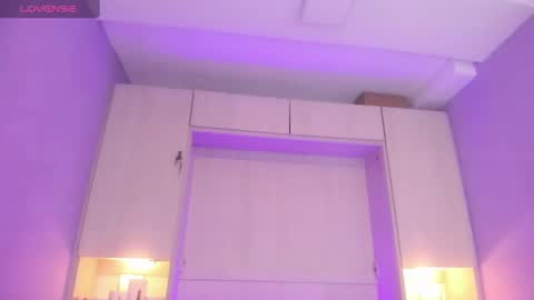 t4mmy_ online show from February 11, 5:16 am