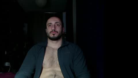 Huracane online show from February 8, 7:27 pm