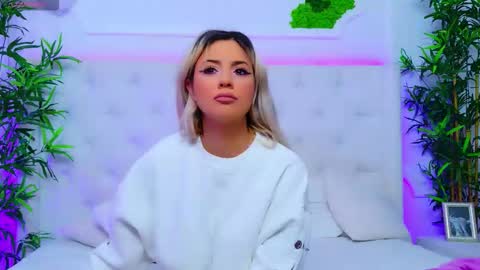 Snapshot of taahiraarabian chatting on October 1, 12:37 pm Arianna online show from October 1, 12:37 pm