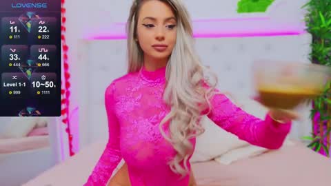 Snapshot of taahiraarabian chatting on February 13, 5:54 pm Arianna online show from February 13, 5:54 pm