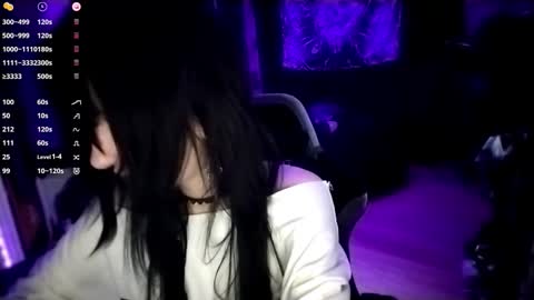 Lina online show from March 29, 3:35 pm