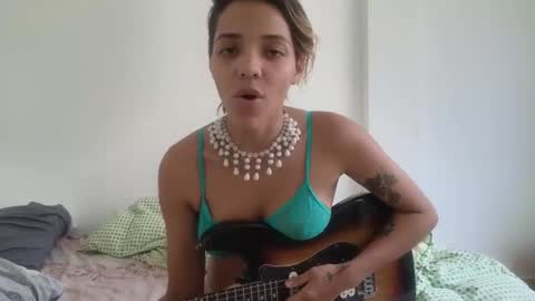 Mara online show from January 4, 9:20 pm