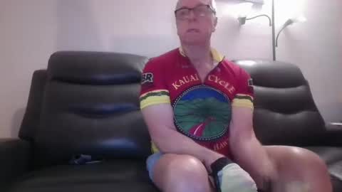 Snapshot of tacrunner66_ chatting on February 25, 2:48 pm tacrunner66_ online show from February 25, 2:48 pm