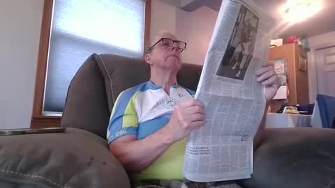 Snapshot of tacrunner66_ chatting on March 6, 4:49 pm tacrunner66_ online show from March 6, 4:49 pm