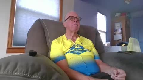 Snapshot of tacrunner66_ chatting on October 2, 9:24 pm tacrunner66_ online show from October 2, 9:24 pm