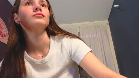 Lizzy online show from March 7, 1:44 pm