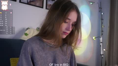 Mia online show from February 10, 2:25 am