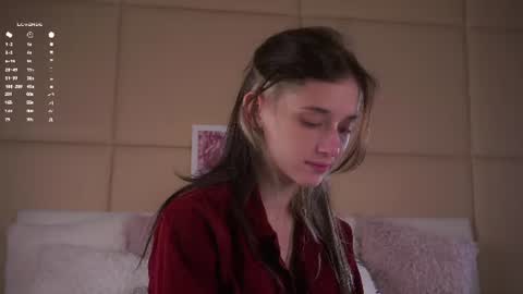 Mia online show from June 11, 2:53 am