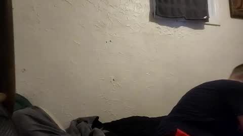 Snapshot of talenjames chatting on December 3, 6:44 pm Talen James online show from December 3, 6:44 pm