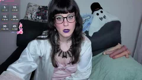 Talia Bloodina online show from November 25, 2:21 am