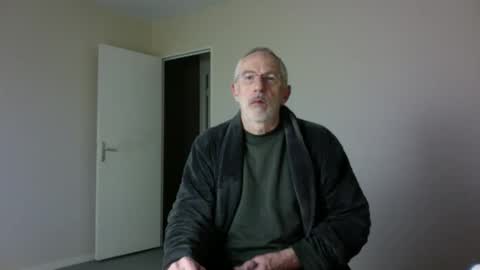 Jack Pierrot online show from February 9, 7:27 pm