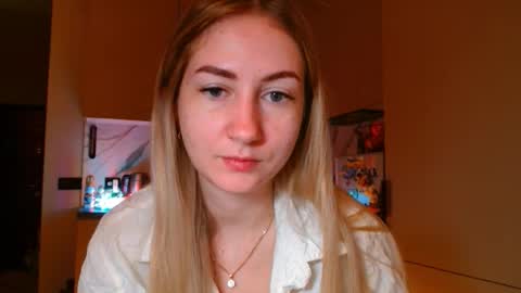  Kira  online show from February 3, 6:22 am