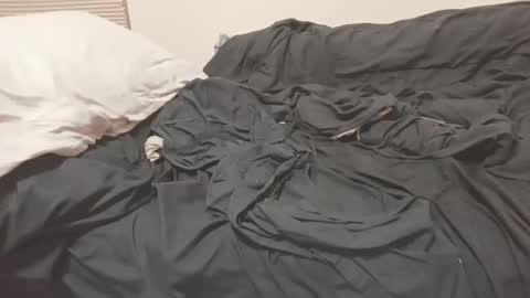 Taline online show from April 14, 1:53 am