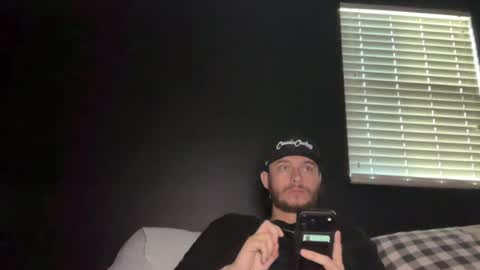 tallhungcloudyy online show from July 30, 2:23 am