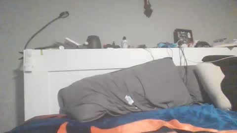 talllatino310 online show from February 27, 7:01 am