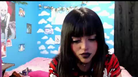 Alejandra Independent model online show from June 20, 9:37 am