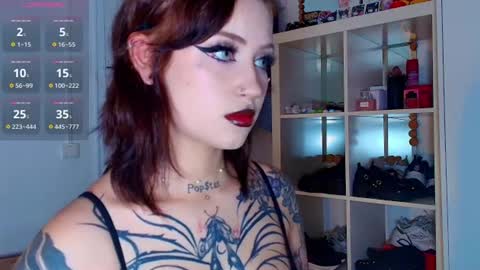 Cami 3 online show from June 25, 2:22 pm