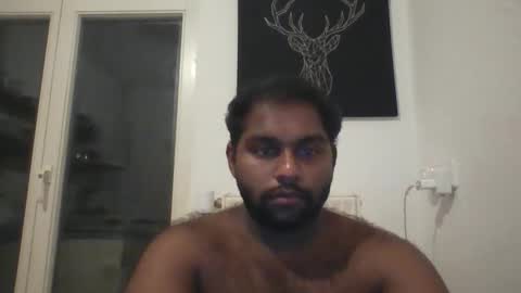 tamilpaiyan09 online show from January 31, 10:40 pm