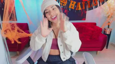 Tammy online show from November 1, 10:09 pm