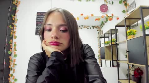 Snapshot of tammy_thompson_ chatting on October 30, 1:44 pm tammy_thompson_ online show from October 30, 1:44 pm