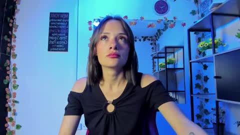 Snapshot of tammy_thompson_ chatting on October 31, 2:28 pm tammy_thompson_ online show from October 31, 2:28 pm