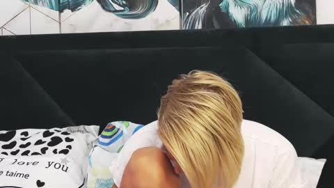 tanyaGrey online show from September 26, 8:00 am