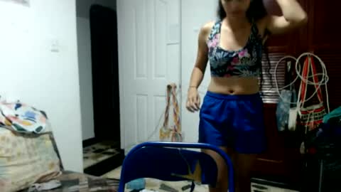 Angeline  Follow  online show from June 25, 11:10 pm