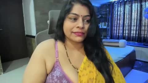 Snapshot of tarivishu23 chatting on October 25, 3:51 am tarivishu23 online show from October 25, 3:51 am