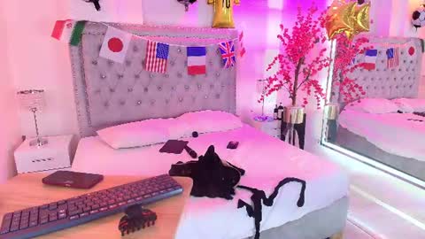 Tarly  Who  online show from July 8, 11:24 am