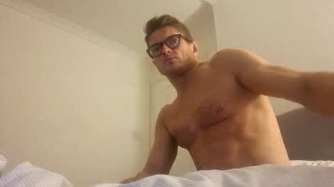 tartankingofscots online show from December 1, 8:18 pm