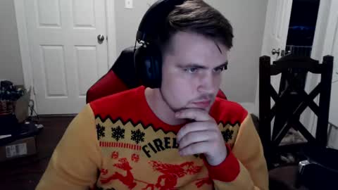 tarus333 online show from December 14, 1:38 pm