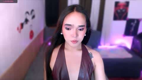 tashamourine online show from April 21, 1:29 pm