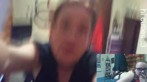 Snapshot of tasteflavored_femboy chatting on February 2, 8:30 pm Taste online show from February 2, 8:30 pm