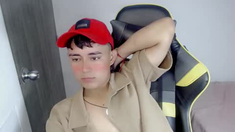 T A T A N online show from November 7, 10:12 pm