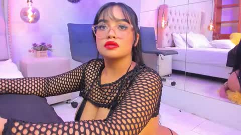 Snapshot of tatihornyy chatting on October 21, 11:37 am TATI online show from October 21, 11:37 am