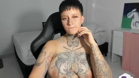 jess online show from March 7, 9:06 pm