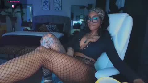Tatted Queen online show from July 22, 7:16 pm