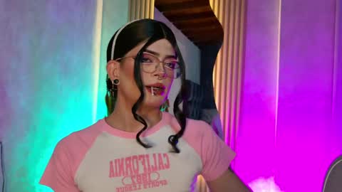 taurito___ online show from April 10, 6:52 am