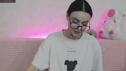 Taya online show from November 29, 3:52 pm