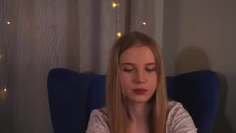 Taya online show from June 13, 5:56 pm