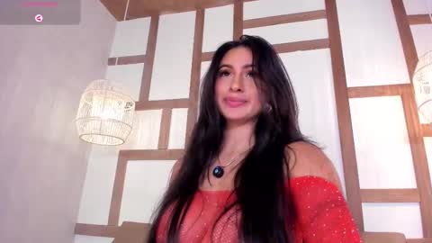 Taylor  Help me to get 100 thumbs up online show from December 4, 7:24 pm